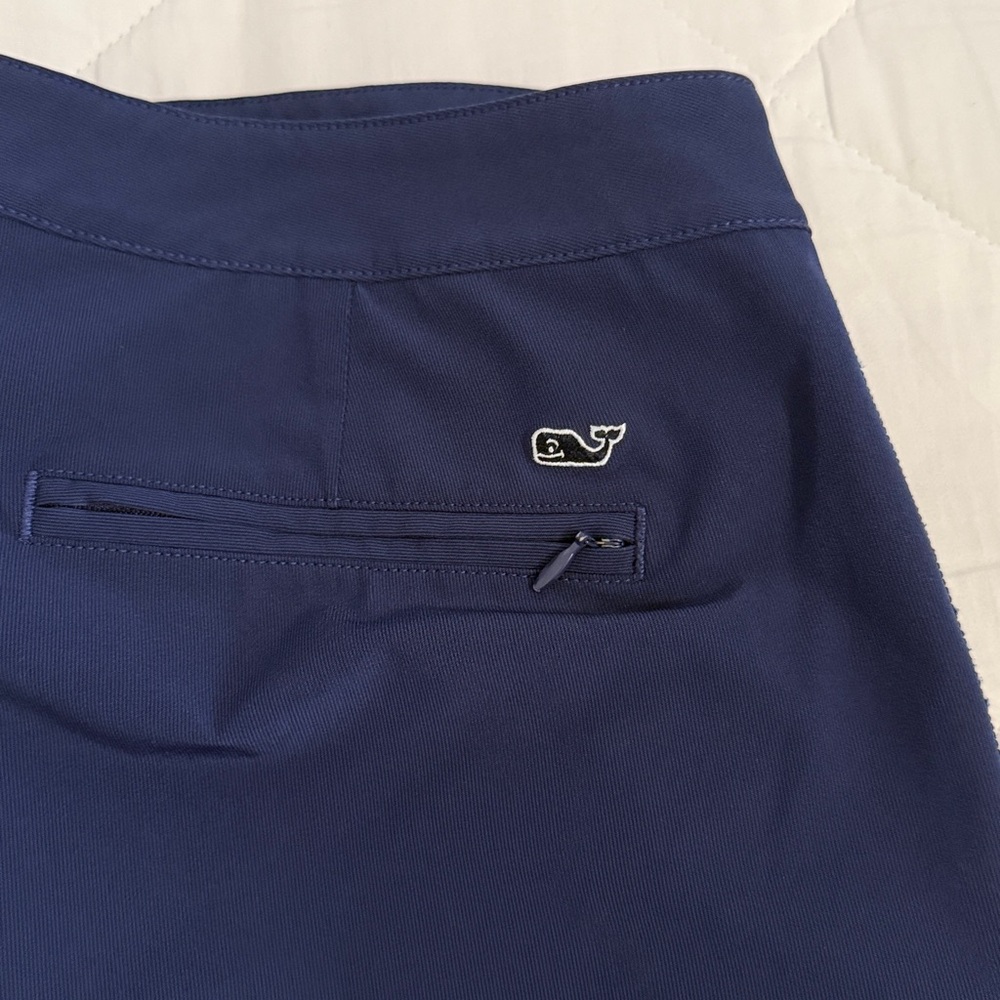 Vineyard Vines Golf Pants - Picture 4 of 5